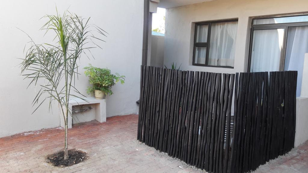 Self-Catering Studio, Unit 6 On Krupp Windhoek Exterior foto