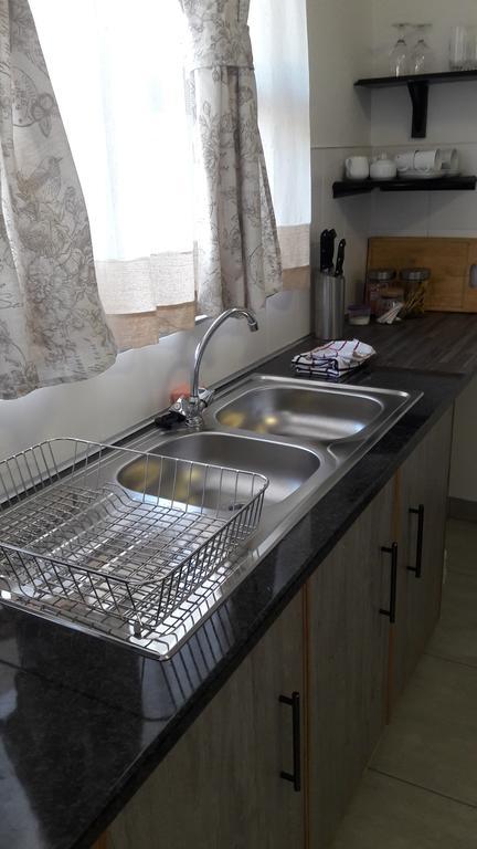 Self-Catering Studio, Unit 6 On Krupp Windhoek Exterior foto