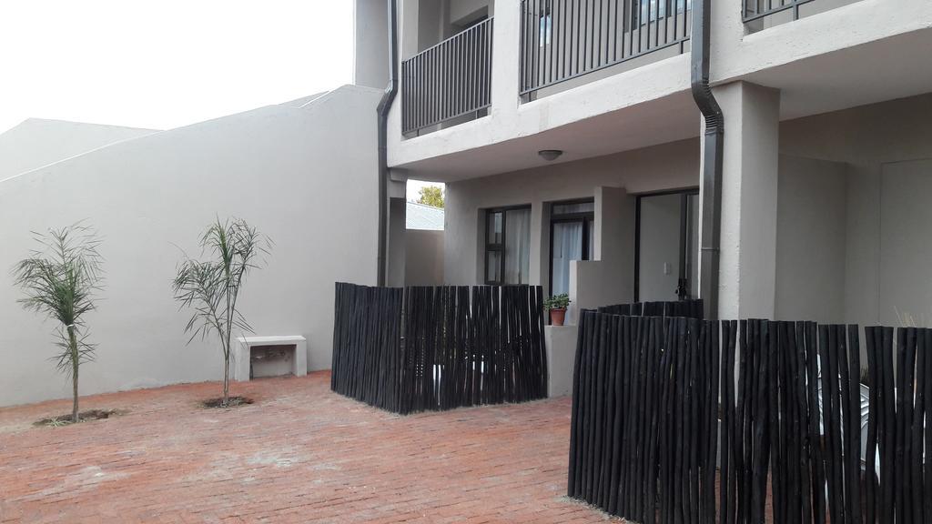 Self-Catering Studio, Unit 6 On Krupp Windhoek Exterior foto